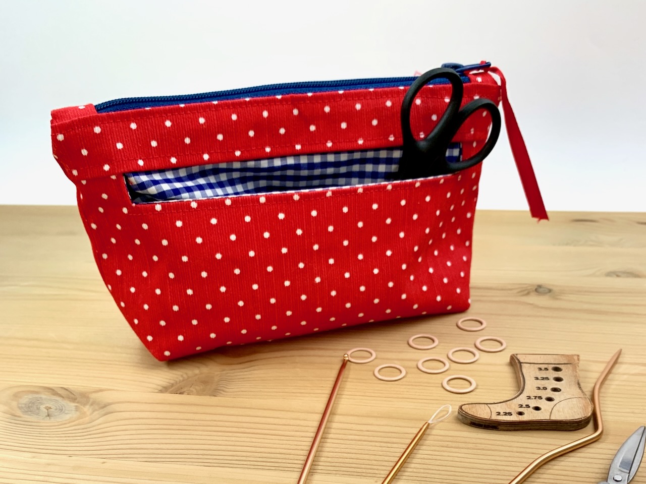 Taschen für Strickprojekte, Stricknadeln etc. nähen - das kleine Täschchen für allerlei Kleinkram