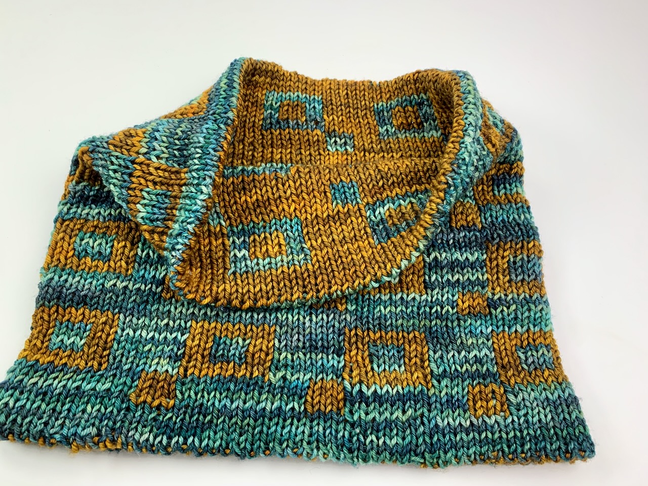 Square Drop Loop - Doubleface-Stricken