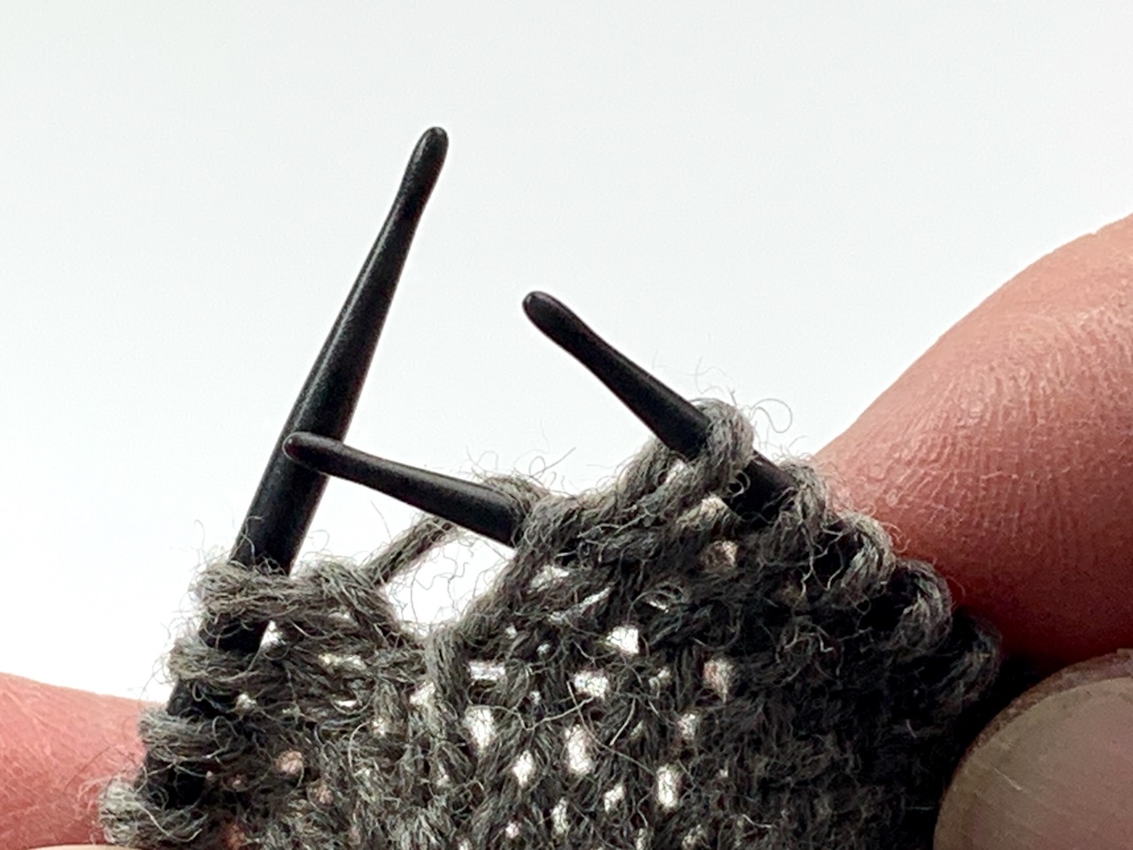 Fäustinge Mona Querfaden nach links