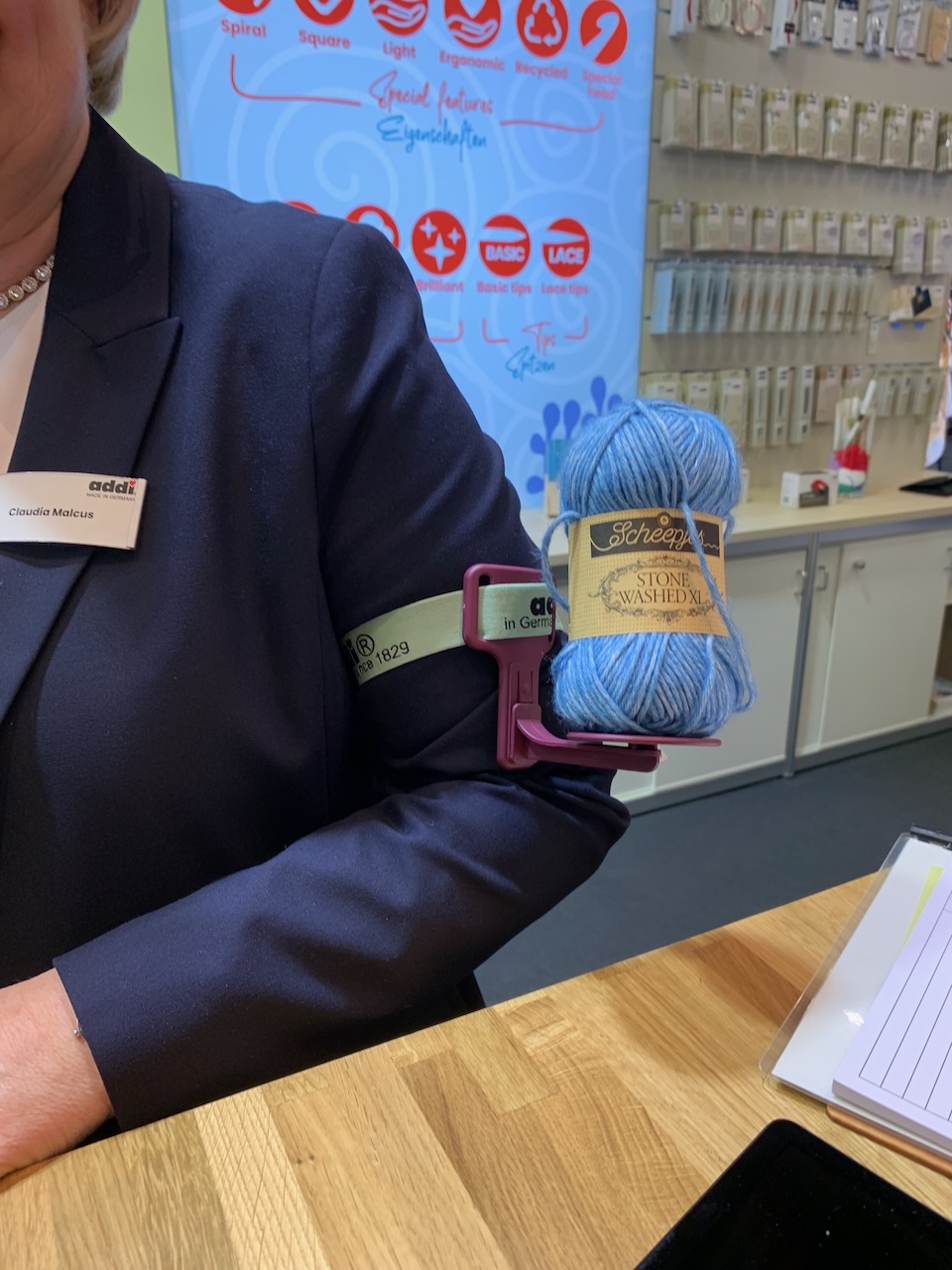 Garnhalter für den Oberarm auf der H+H Cologne 2026