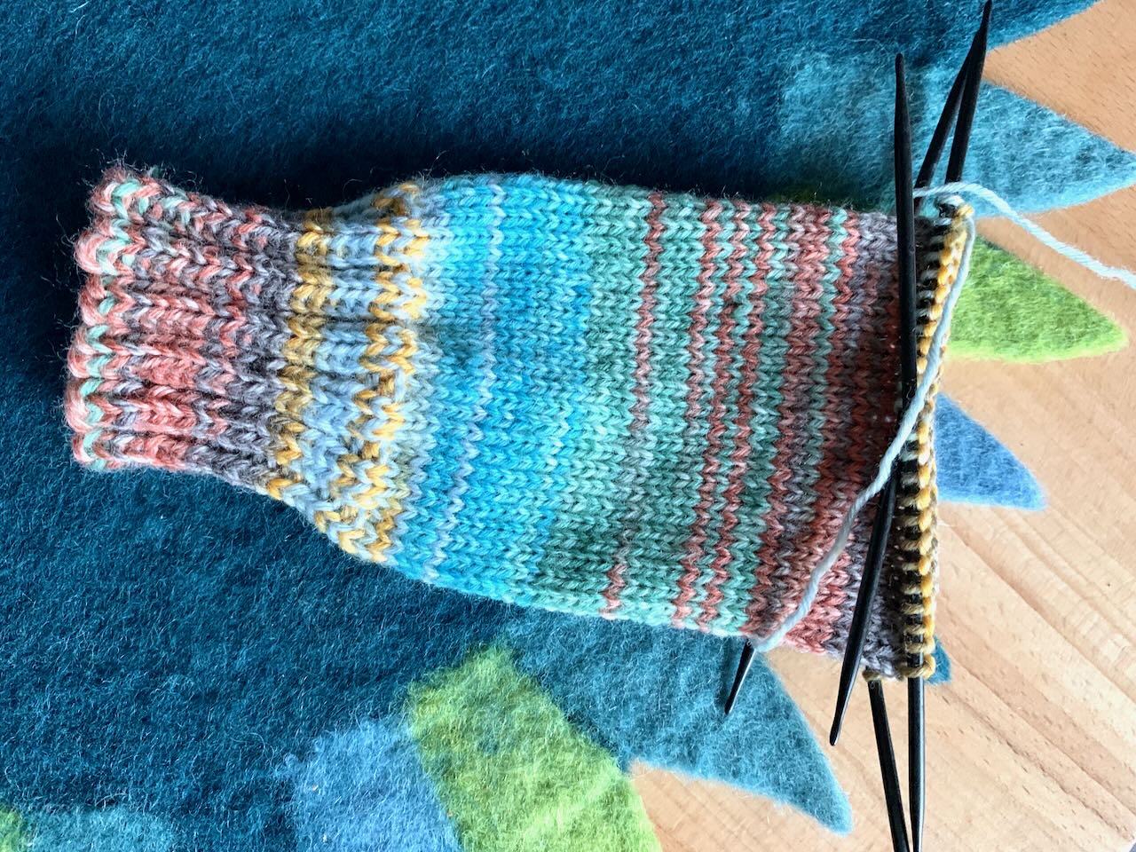 Schaft Socken aus 6-fädigem Garn